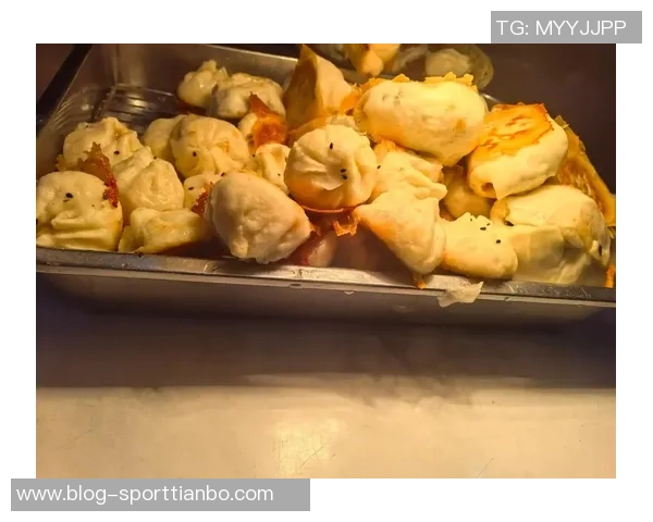 张茹分享美照倡导健康生活月饼不想吃来一碗胡辣汤更过瘾